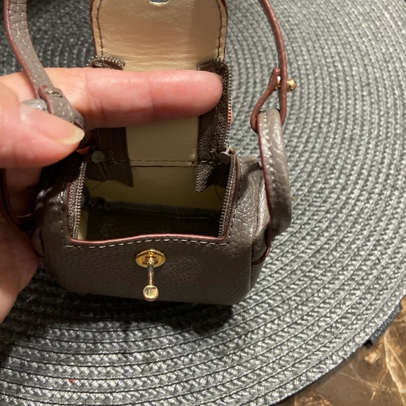 bag charm - Picture 8 of 8